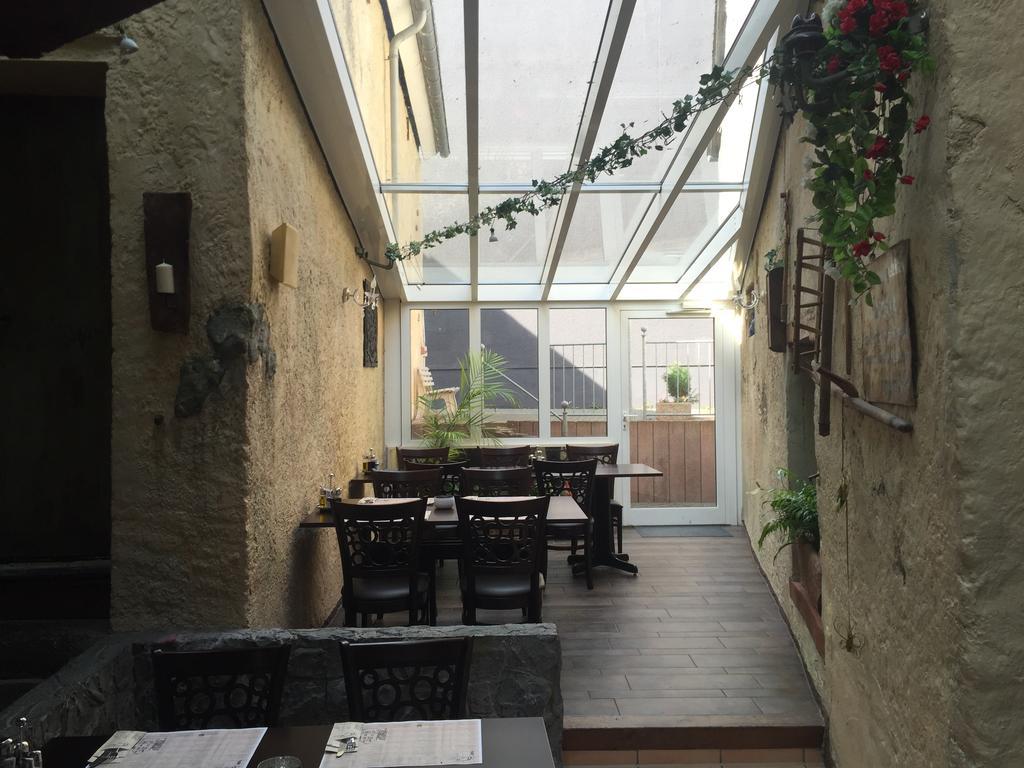 Beim Heines Hotel Daun Exterior photo