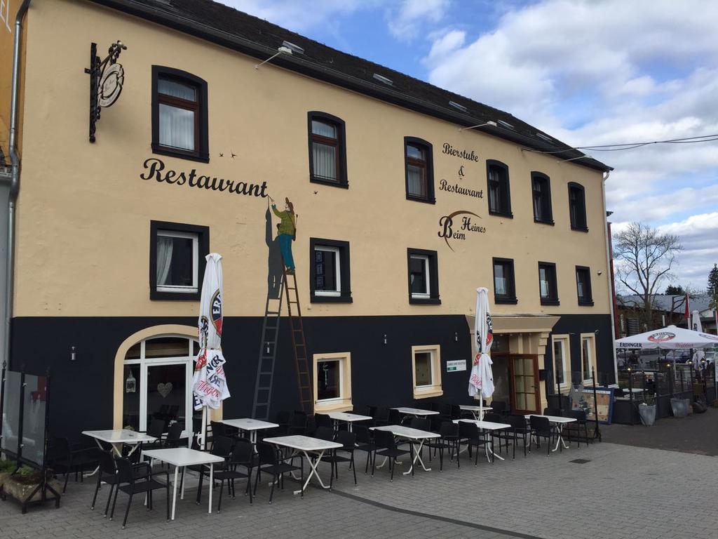 Beim Heines Hotel Daun Exterior photo